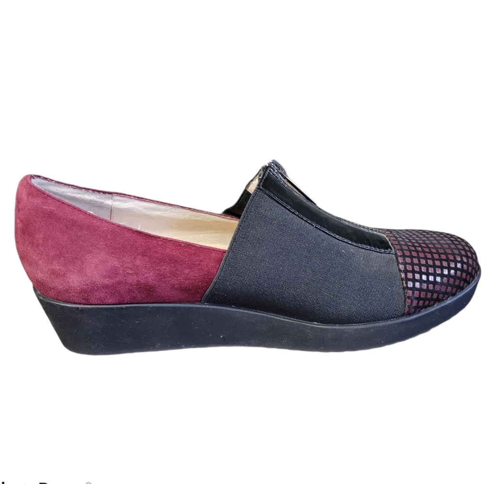Sacha London Wine & Black Wedge Loafers Sz 9.5-10